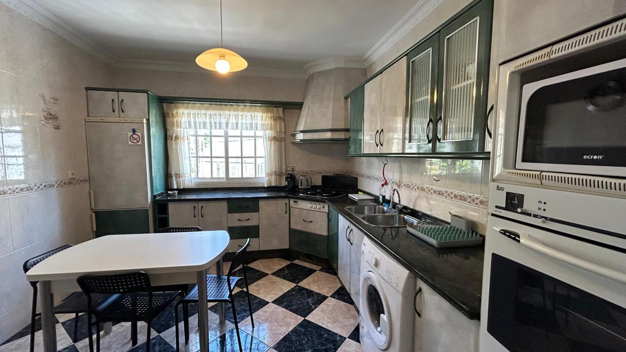 Piso En Arenas De Velez Malaga Appartement Buitenkant foto